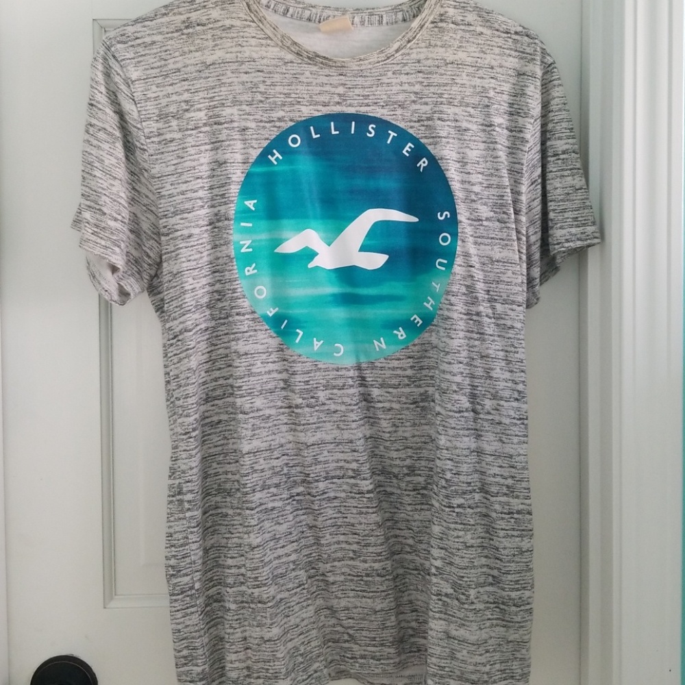 Hollister shirt